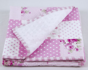 Flutterby-Butterfly-Candy-Pink-Patchwork-blanket-flipback
