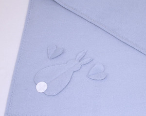 Runny-Babbits-fleece-blanket-blanket-stitch-edge-corner-detail