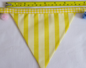 Sunny Day bunting flag width
